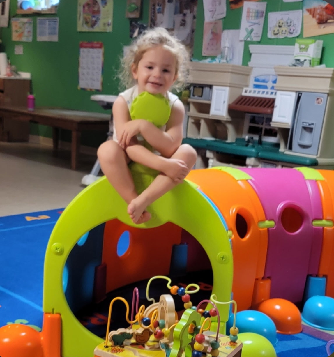 694edc2a9d2ac_pea wees physical play